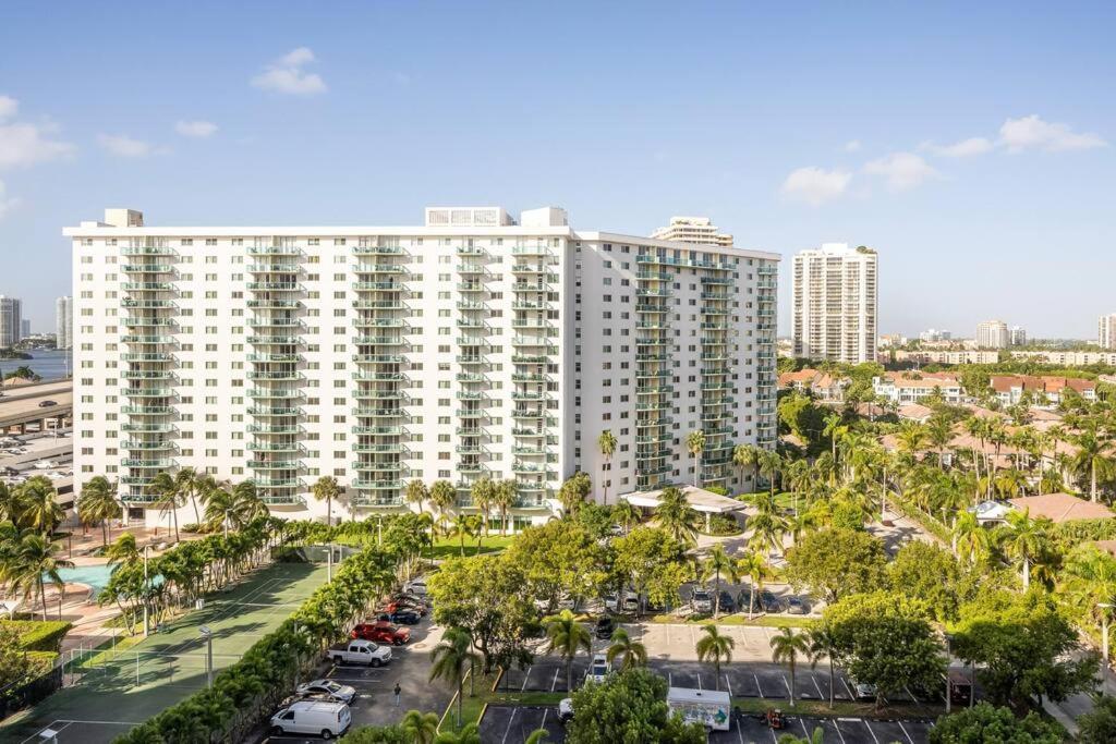 Ocean Reserve Sunny Isles 11Th Str-02330 Διαμέρισμα Μαϊάμι Μπιτς Εξωτερικό φωτογραφία